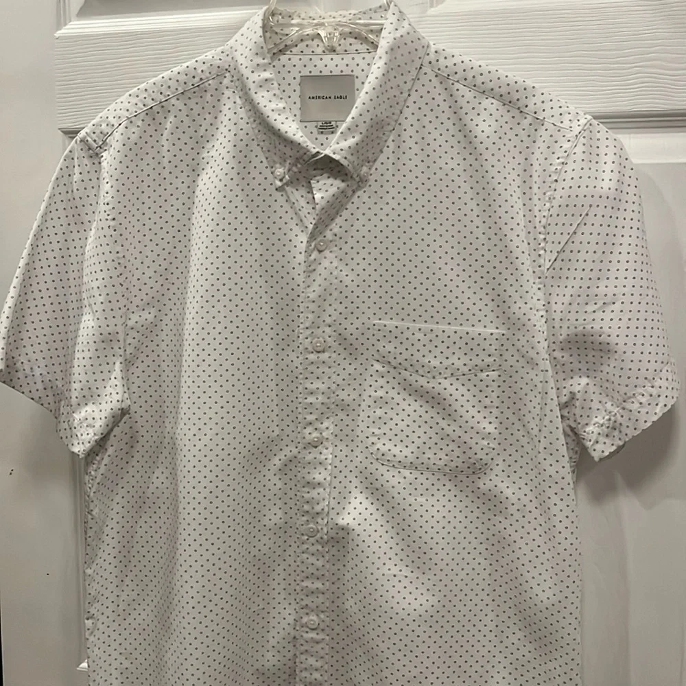 American Eagle shirt! - Picture 2 of 7